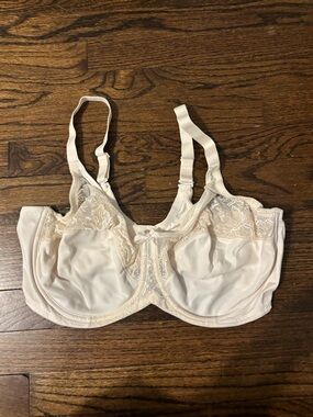 Lilyette White Ultimate Smoothing Minimizer Underwire Bra 42DDD